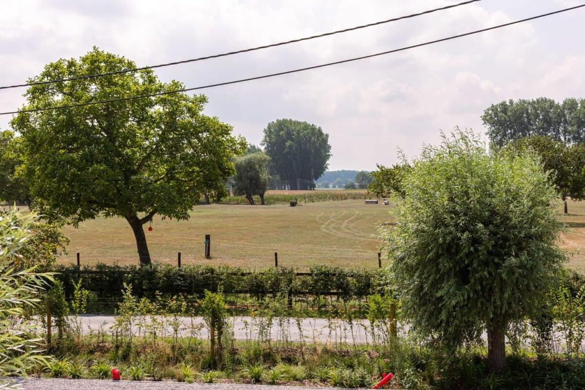 Huswell - Nadia - Family Room At Ranch "De Blauwe Zaal" บรูจส์ ภายนอก รูปภาพ